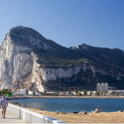 GIBRALTAR DAY TRIP: SHOPPING, GUIDED TOUR OR DOLPHIN-WATCHING